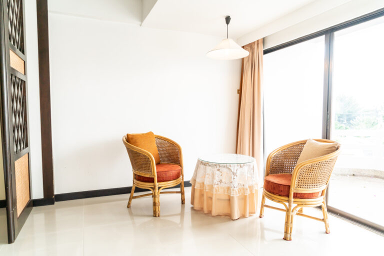 Empty table and chair decoration in living room